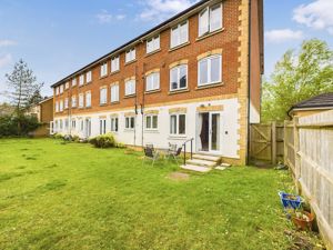 REAR ASPECT- click for photo gallery